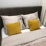 Rent Mariana Mokwy 20 Апартаменти