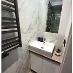 شقة Rent Mariana Mokwy 20 *