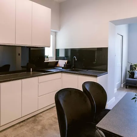 Rent Mariana Mokwy 20 Apartament *