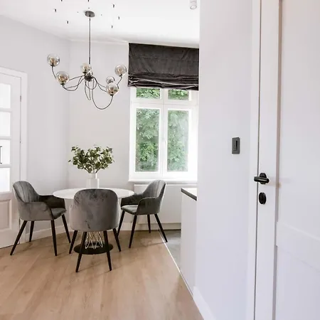 Rent Mariana Mokwy 20