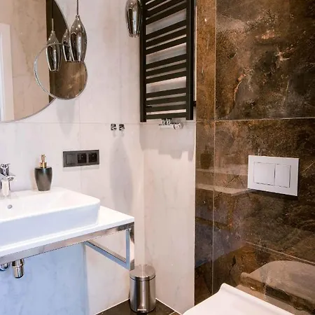 Rent Mariana Mokwy 20 Apartament *