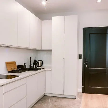 Apartment Rent Mariana Mokwy 20 *