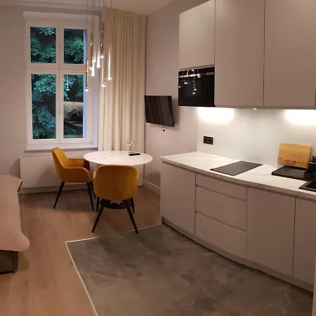 Rent Mariana Mokwy 20 *