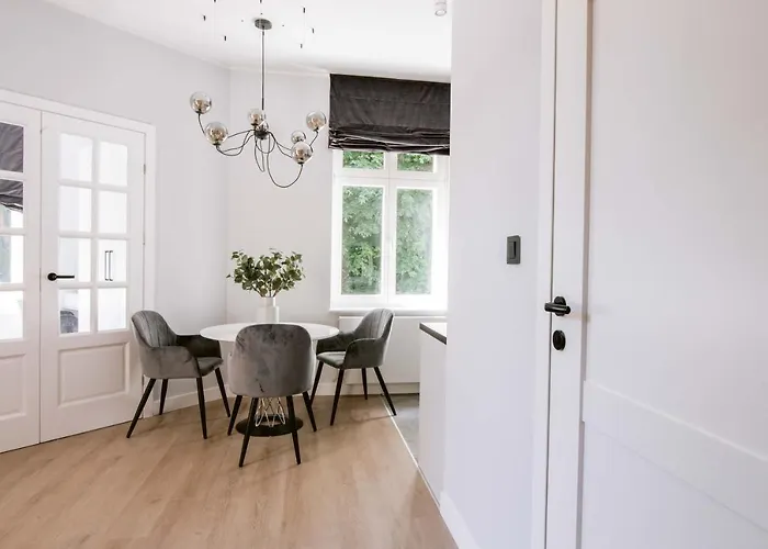 Rent Mariana Mokwy 20