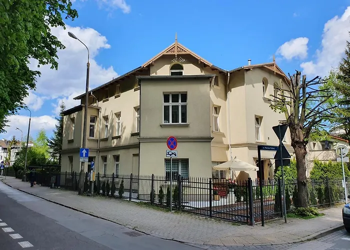 Rent Mariana Mokwy 20 Apartment *