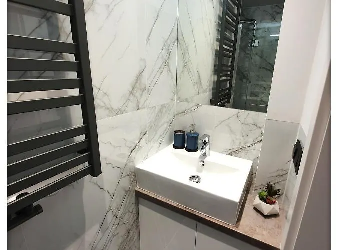 Apartment Rent Mariana Mokwy 20 *